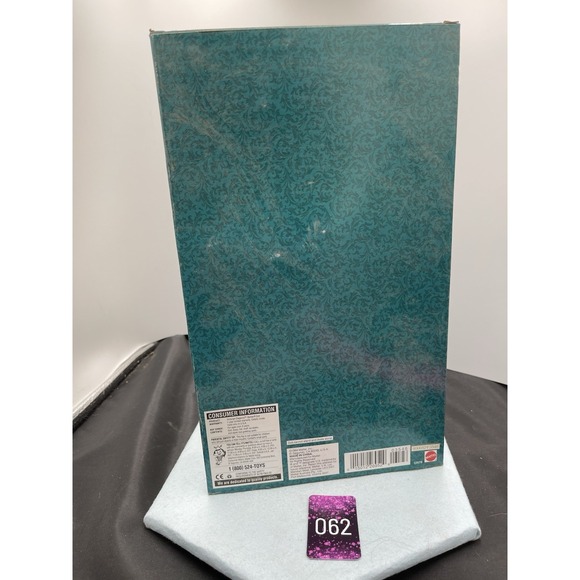 Victorian Elegance 1994 Barbie Doll Hallmark Special Edition Mattel #1 in Series - Picture 5 of 6